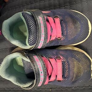 Skechers girls 7